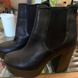 Steve Madden platform booties